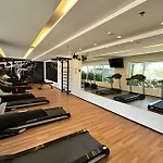 Studio Novo Em Sp_500 M Do Metro - Usp E Jockey